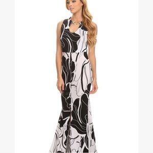 Elegant Black and White Maxi Dress